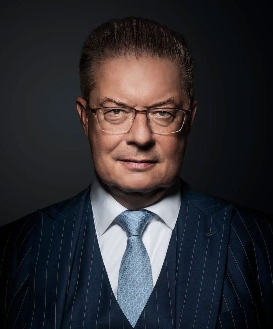 ستاندرد لاند 24 Rainer Schorr